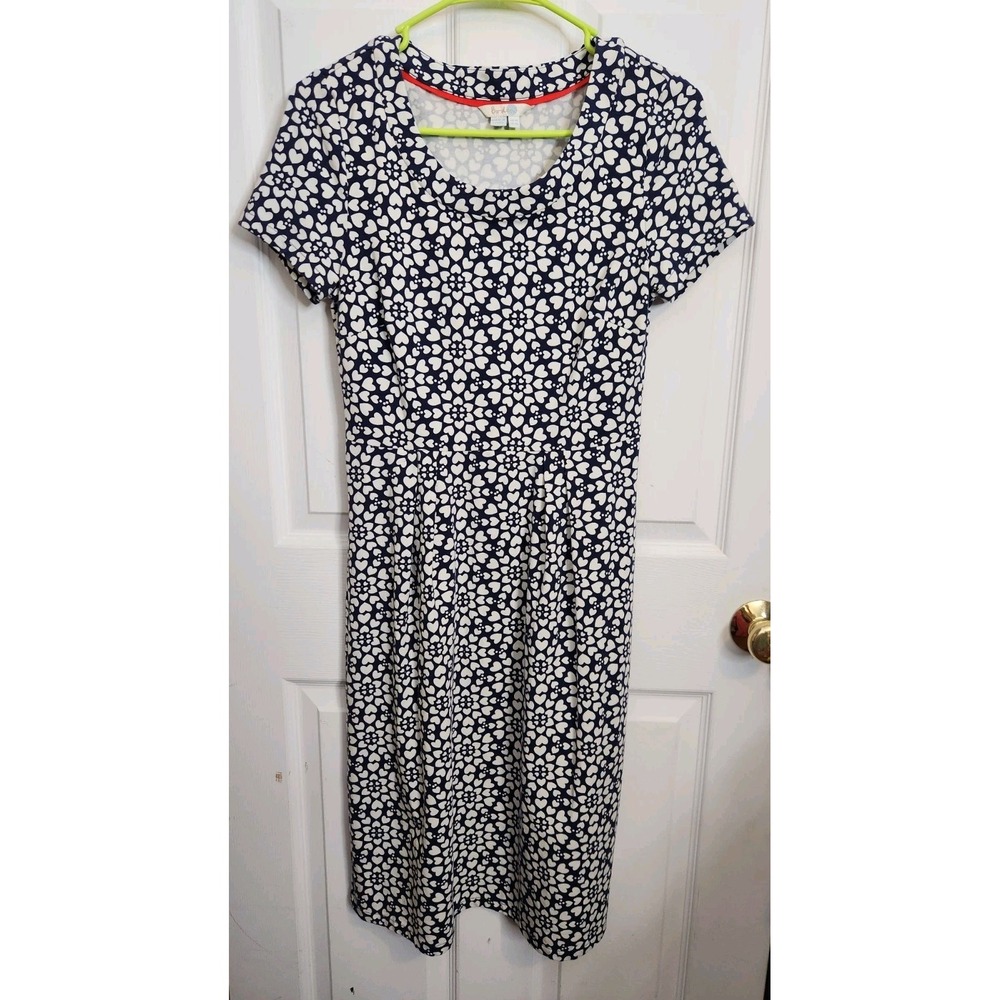 Boden Dress Woman Size 4L Short Sleeve Heart Print Fit & Flare Midi Blue White